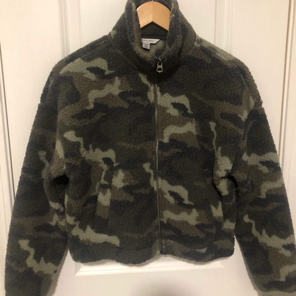 American eagle sweatshirt